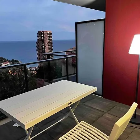 Beautiful Sea View Overlooking Monaco Lejlighed