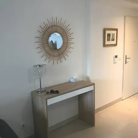 Apartamento Beautiful Sea View Overlooking Monaco Beausoleil