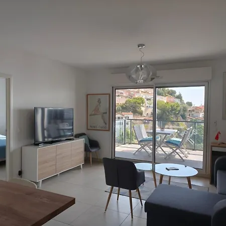 Beautiful Sea View Overlooking Monaco Apartamento *