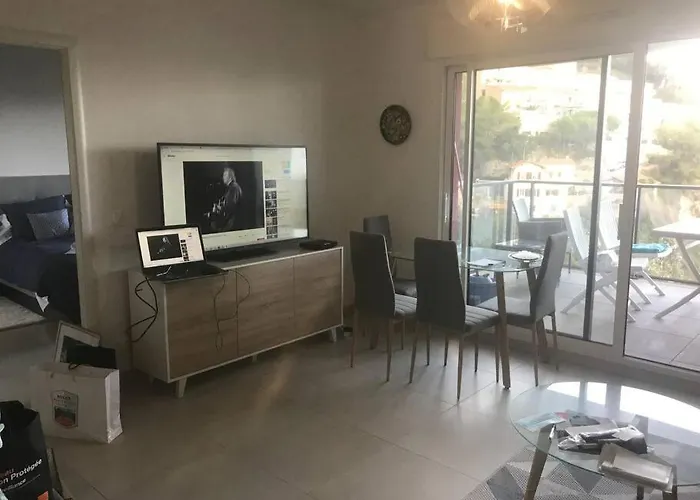 Apartmán Beautiful Sea View Overlooking Monaco *